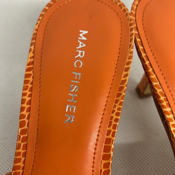 NEW Marc Fisher Queta Sandal Snakeskin Animal Print Strappy Open Sandal orange - Picture 4 of 7